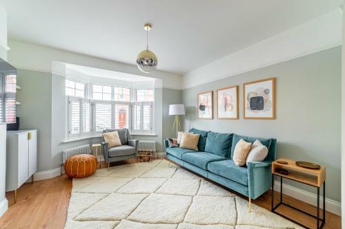 Villa Luxury House W/parking Nr Harry Potter & Train St