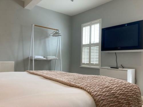 Tynwald Beachside Town House, West Kirby By Rework Accommodation