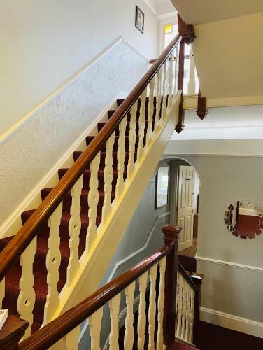 All Seasons Bed & Breakfast