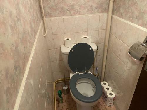 Maison La Bourboule, 2 Pi�ces, 4 Personnes - Fr-1-667-35