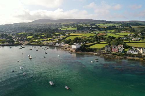 Major House- Luxury Pembrokeshire Coastal Getaway