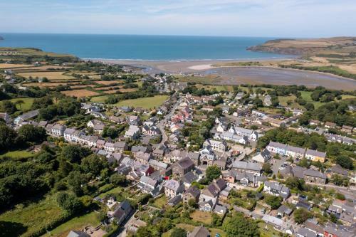 Major House- Luxury Pembrokeshire Coastal Getaway