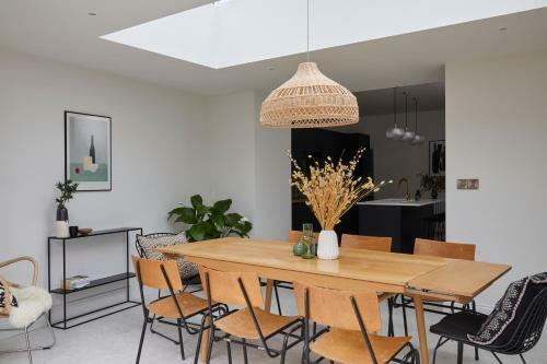 Major House- Luxury Pembrokeshire Coastal Getaway