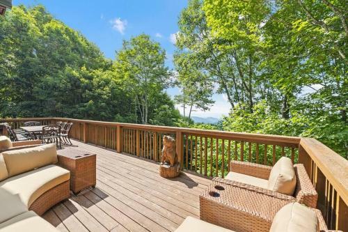 New! Blueberry Meadows In Beech Mountain