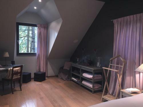 Hostal B&B Des Heures Claires