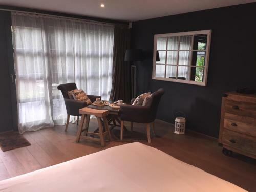 Hostal B&B Des Heures Claires