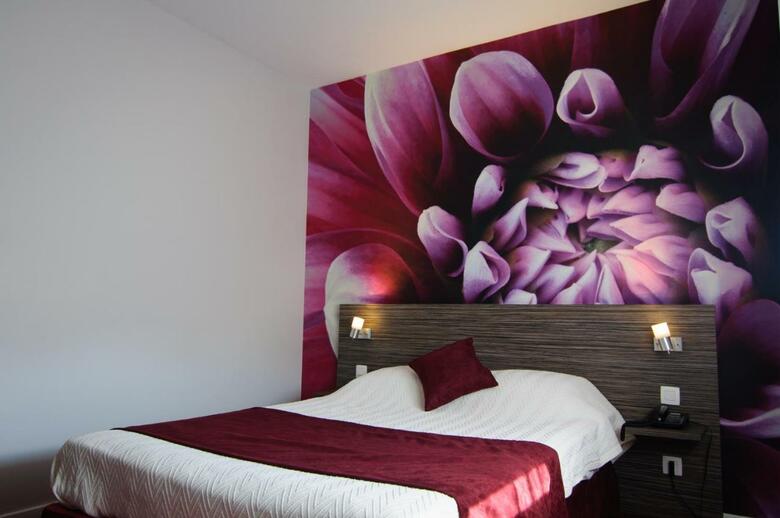 Inter-hotel Dau-ly