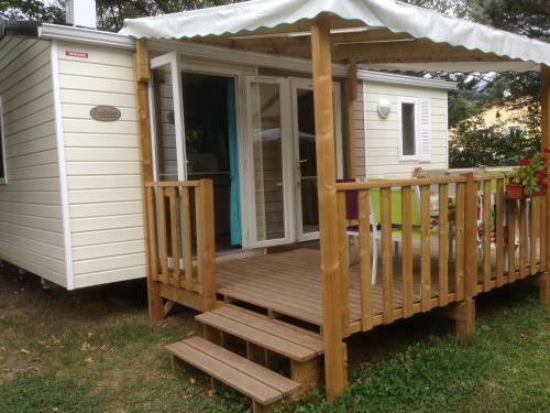 Camping Fr�d�ric Mistral