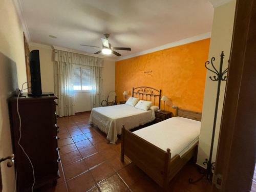 Agradable Casa Rural Con Piscina En La Vi�uela