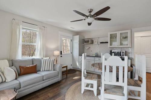 Lakeview Oasis- Pet Friendly W/ Hot Tub & Beach!