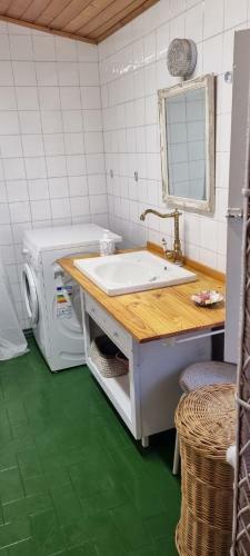 Casa de 300 A�os Con Silencio Y Tranquilidad