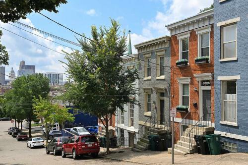 Urban Paradise In Otr - Private Parking Spaces