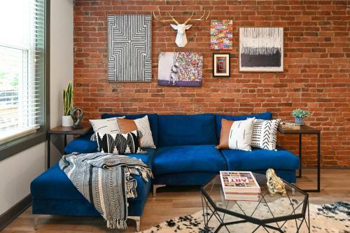 Urban Paradise In Otr - Private Parking Spaces