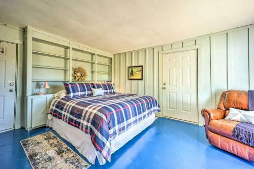Lochview Lodge Idyllic Farmhouse In Grove!