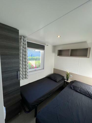 Camping 4* Le Lacs Des R�ves Vue Sur Baie