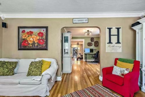 1930s Queen Anne Home 4 Bedroom-central Location
