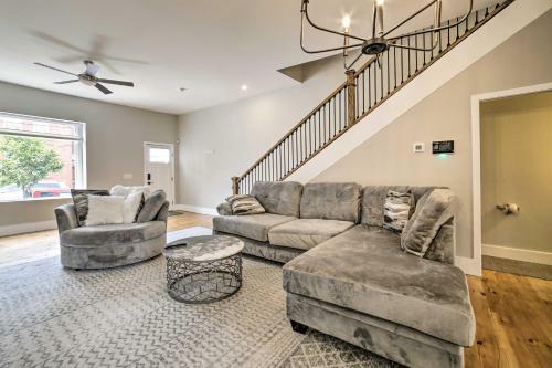 Well-appointed Pittsburgh Home 1 Mi To Dtwn!
