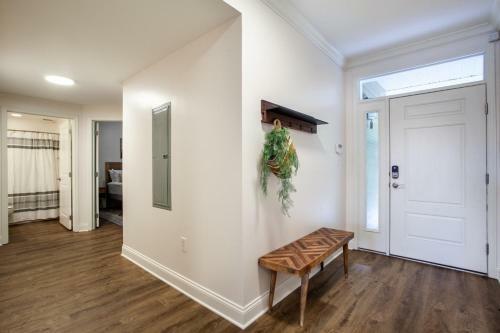Riverfront Condo Downtown River Views Access