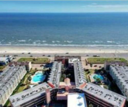 Apartamento Ocean Waves Top Floor Oceanfront Condo W/balcony