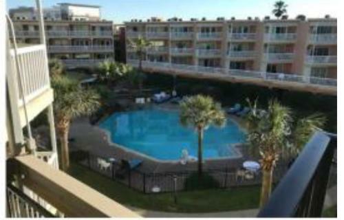Apartamento Ocean Waves Top Floor Oceanfront Condo W/balcony