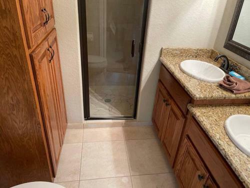 Lake House Luxury Next To New Braunfels!