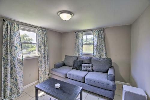Cozy Bristol Cottage Near Dtwn Dining And Shops