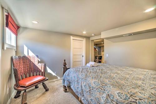 Bellevue Craftsman Home With Deck And Fire Pit!