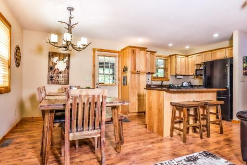 Bear Paw Hideaway