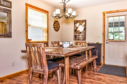 Bear Paw Hideaway