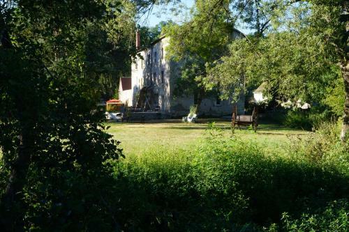 Bed & Breakfast Le Moulin De Moquesouris