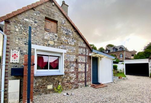 Maison Calme - Proche Plage - Terrasse Privative & Parking Gratuit