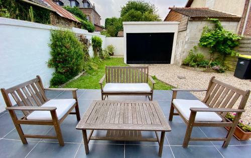 Maison Calme - Proche Plage - Terrasse Privative & Parking Gratuit