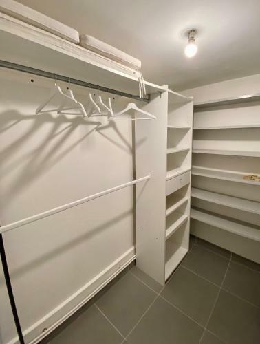 Maison Calme - Proche Plage - Terrasse Privative & Parking Gratuit