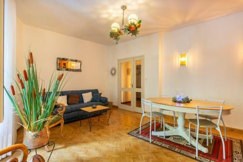 Apartamento Le M�ridien T3 Hyper-centre Rodez, Parking Priv�