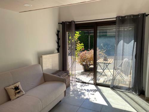 Apartamento Studio Avec Foret, Jardin Et Une Cascade - Lac D'annecy