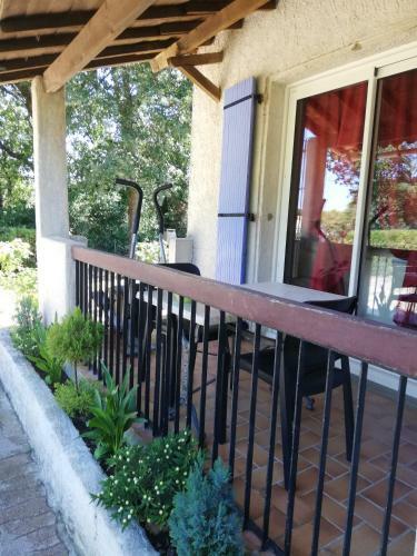 Villa de Campagne Avec Piscine Priv� Proximit� Ard�che