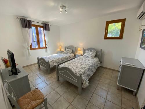 Apartamento Charmant Logement Avec Piscine En Provence