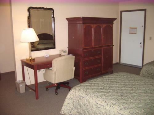 Motel Red Carpet Inn On The Lake