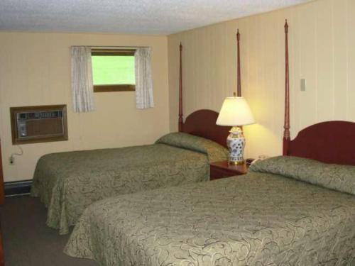 Motel Red Carpet Inn On The Lake