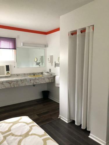 Bridgetown Motor Inn