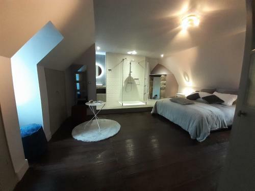 Bed & Breakfast Maison Du Chevalier Des Huttes - Table Et Chambres D'h�tes