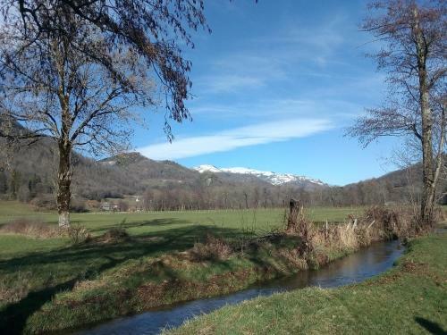 Bed & Breakfast Maison Du Chevalier Des Huttes - Table Et Chambres D'h�tes