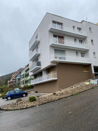 Apartamento Logement Tout Confort - Wifi - Parking