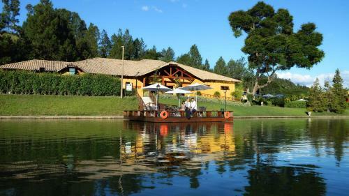 Hotel Village Haras Morena Resort
