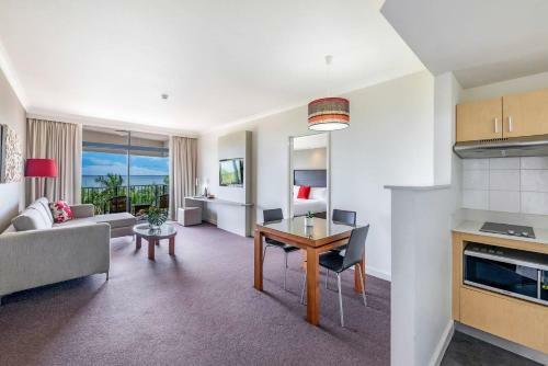 Apartamento Recharge In Adjacent Oceanview Pads With Balcony