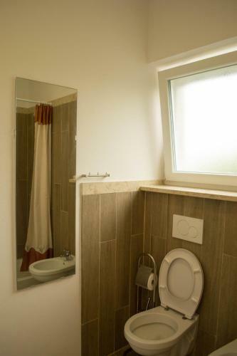 Apartments In The Countryside Of Koper