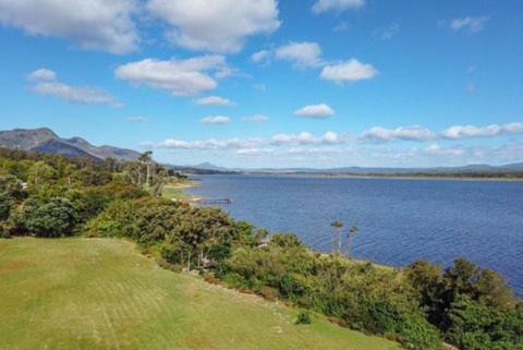 Villa At Lagoon Lodge - On The Klein River Lagoon