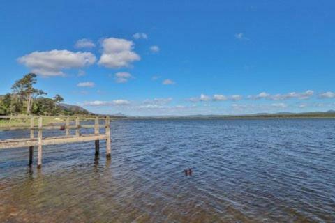 Villa At Lagoon Lodge - On The Klein River Lagoon