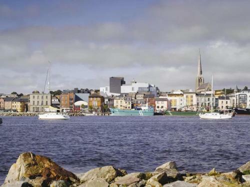 Townhouse 3-bed House In Wexford