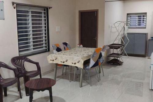 Apartamento Furnished 3 Bhk Appartment